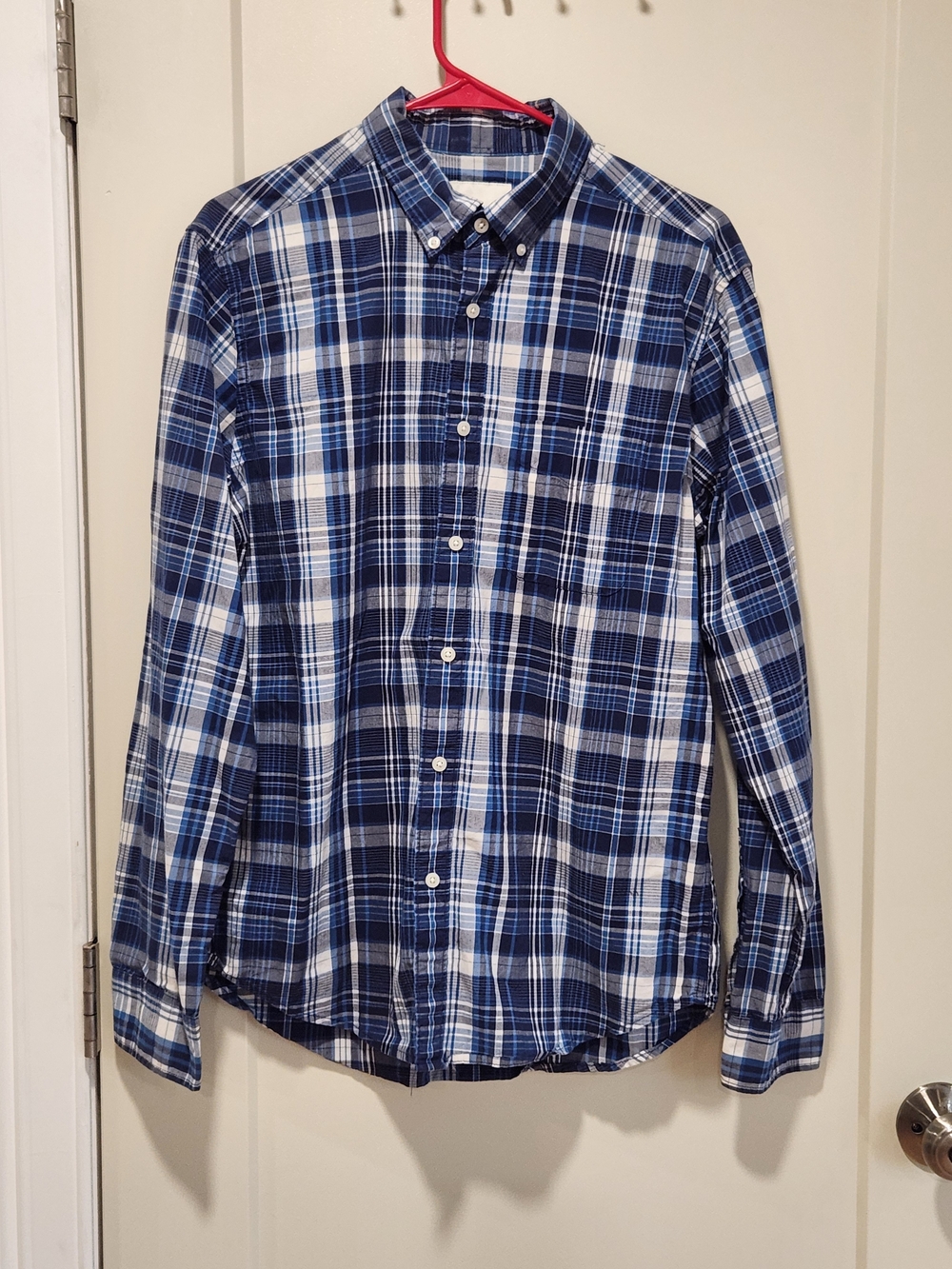 American Eagle Outfitters Navy and White Plaid Button-Down Shirt Mens M